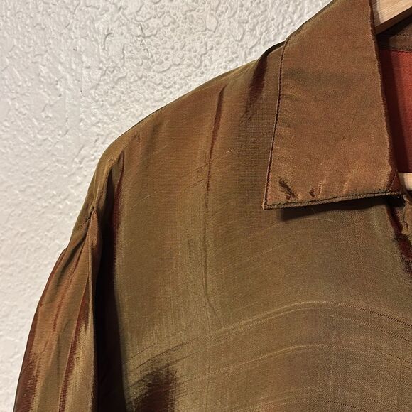 Endless Knot Art Silk Button Up Blouse Medium - Picture 3 of 6